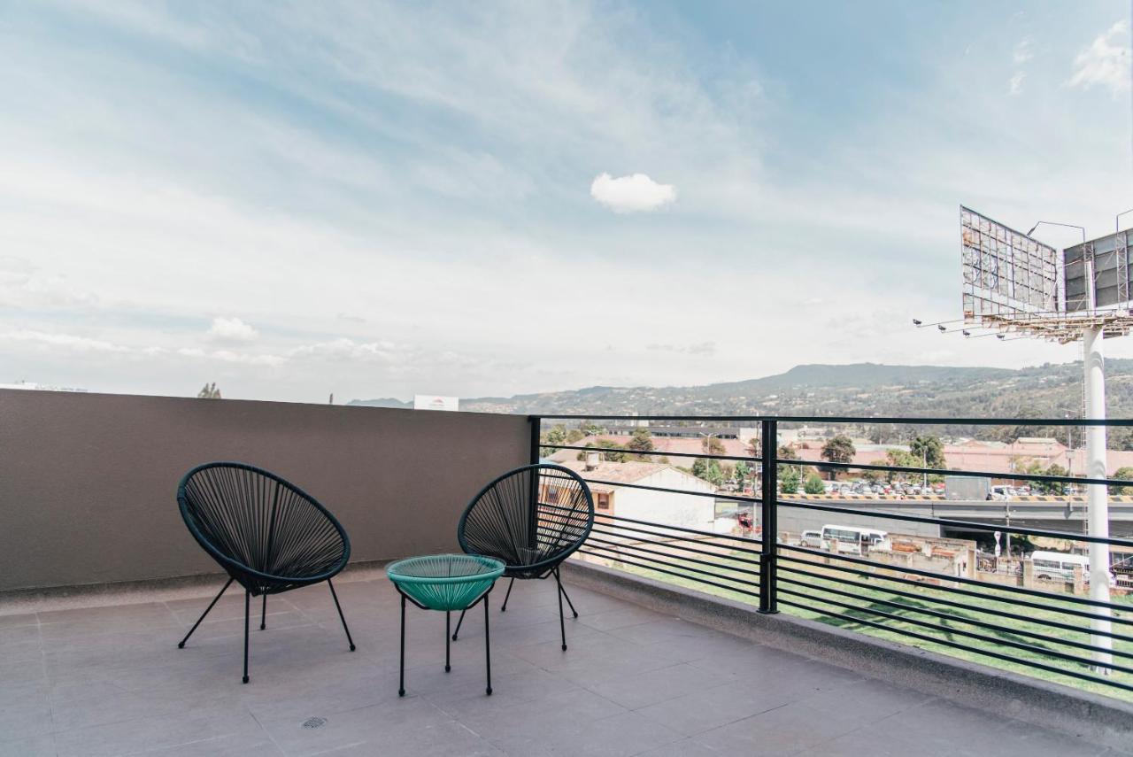 Uma Suites Chía Eksteriør bilde